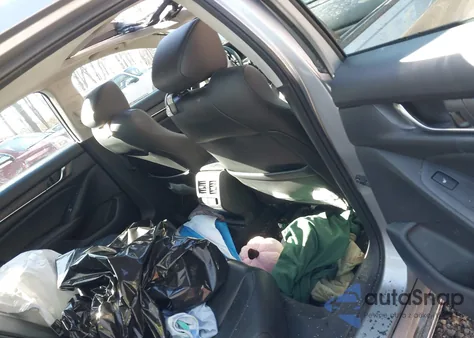 2021 Honda Accord Touring from USA, damaged, VIN 1HGCV2F92MA001670